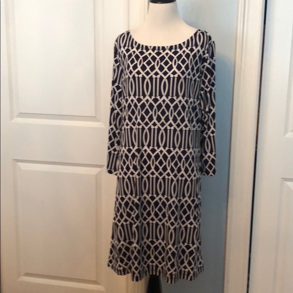 Navy & white shift dress